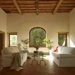 Serena Villa